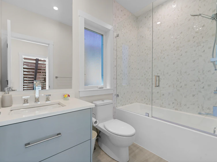 5199 Cliffridge Avenue, North Vancouver, BC, V7R 3V2 - 34