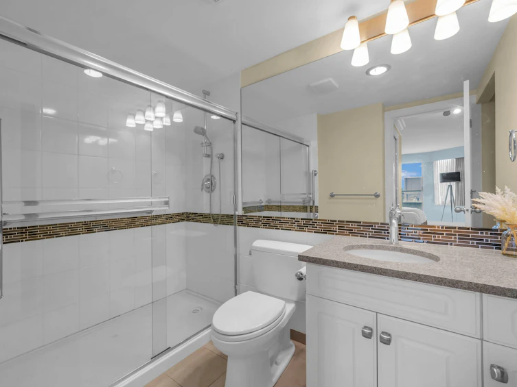 1003-15038 101 Avenue, Surrey, BC, V3R 0N2 - 23