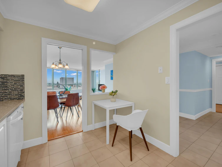 1003-15038 101 Avenue, Surrey, BC, V3R 0N2 - 14