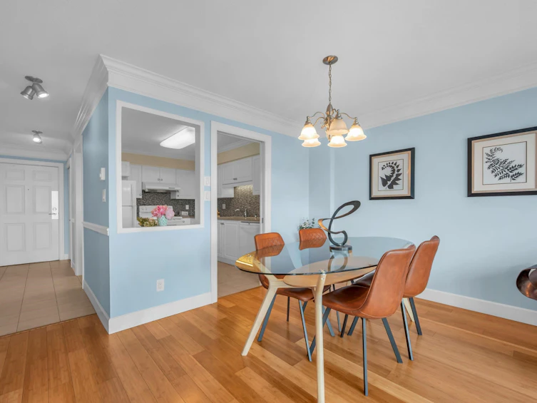 1003-15038 101 Avenue, Surrey, BC, V3R 0N2 - 3