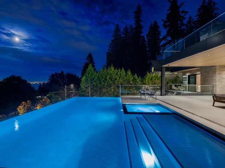 449 Hillcrest Street, West Vancouver, BC, V7V 2L8 - 19