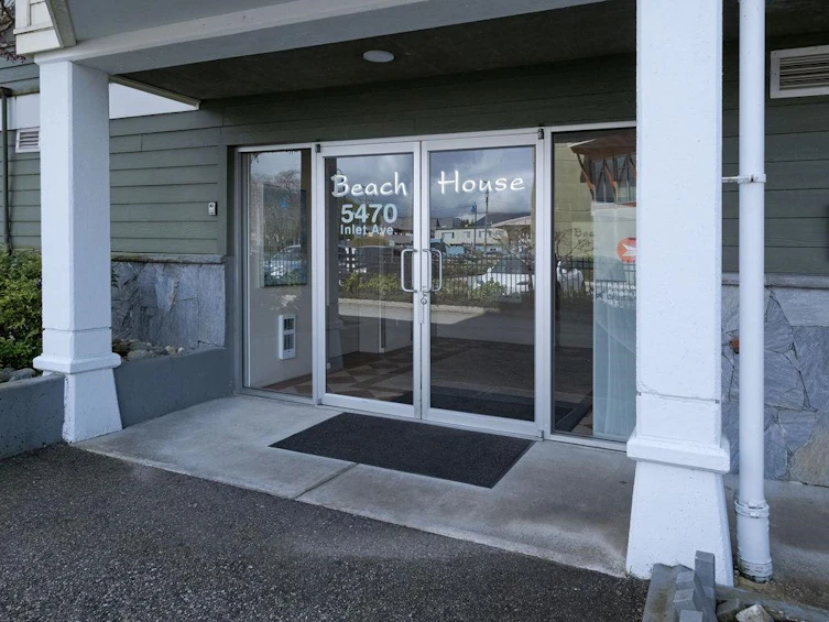 205-5470 Inlet Avenue, Sechelt, BC, V7Z 0H4 - 36