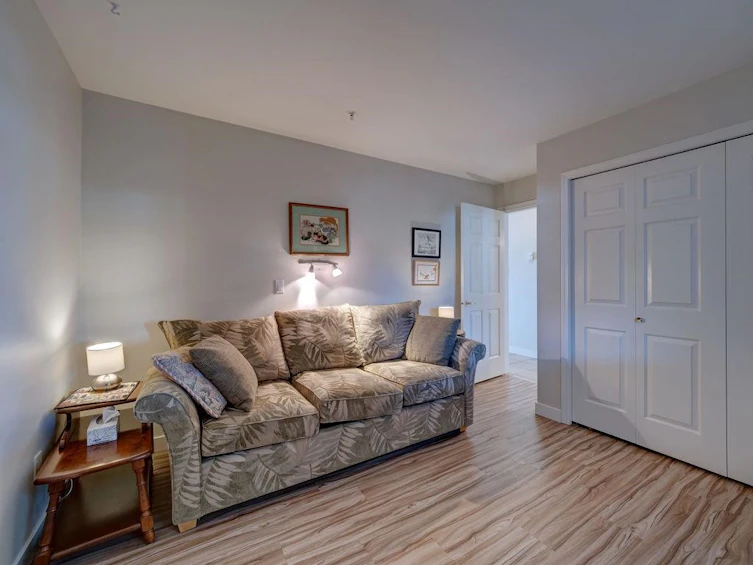 205-5470 Inlet Avenue, Sechelt, BC, V7Z 0H4 - 24