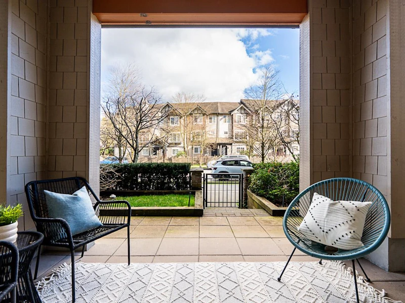 210 - 3399 Noel Drive, Burnaby BC