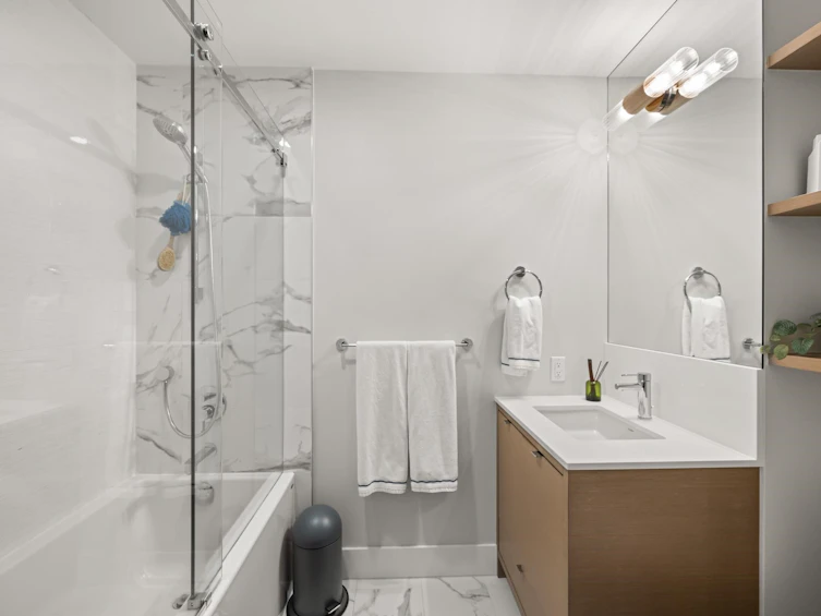 401-2687 Maple Street, Vancouver, BC, V6J 3T7 - 35