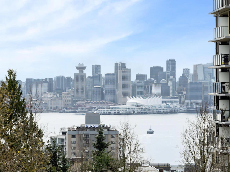 304-160 W Keith Road, North Vancouver, BC, V7M 3M2 - 29