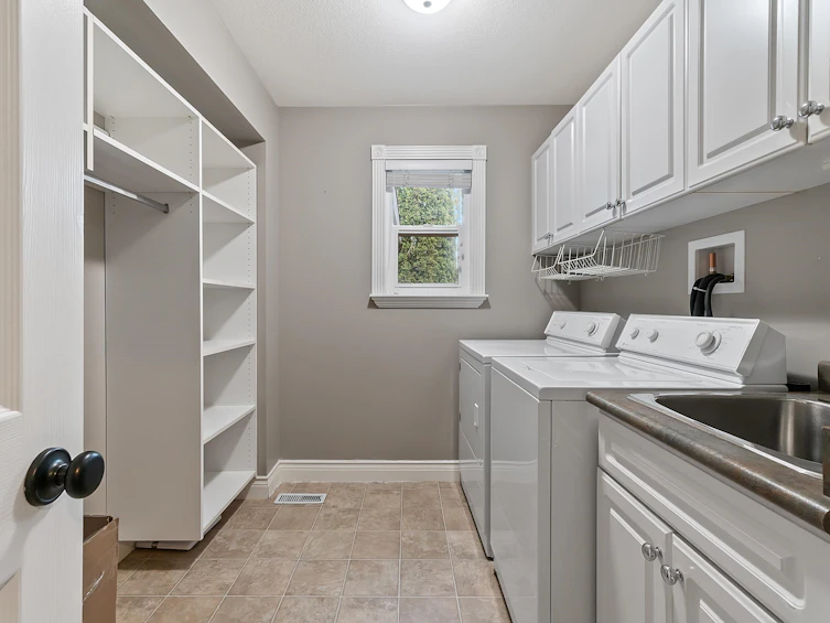 15328 N Kettle Crescent, Surrey, BC, V3S 8N9 - 17