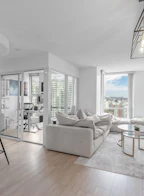 2605 1008 Cambie Street