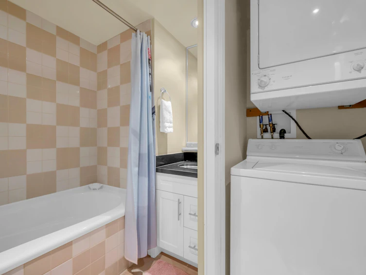 1501-1003 Burnaby Street, Vancouver, BC, V6E 4R7 - 20
