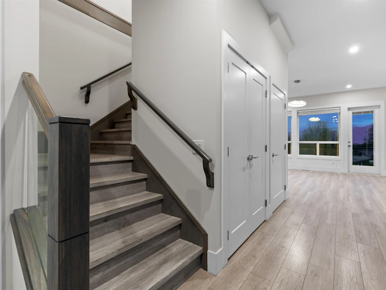 19-43925 Chilliwack Mountain Road, Chilliwack, BC, V2R 4A1 - 6