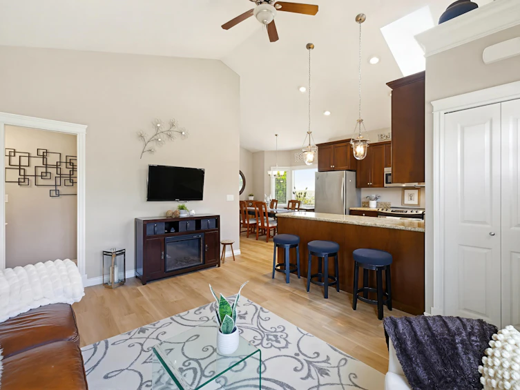 7-1640 140 Street, Surrey, BC, V4A 0A7 - 7