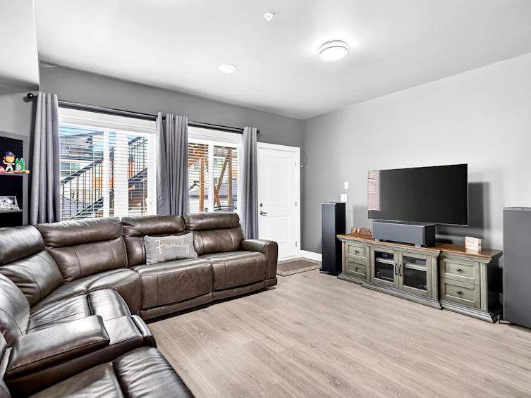 13687 232a Street, Maple Ridge, BC, V4R 0H1 - 26