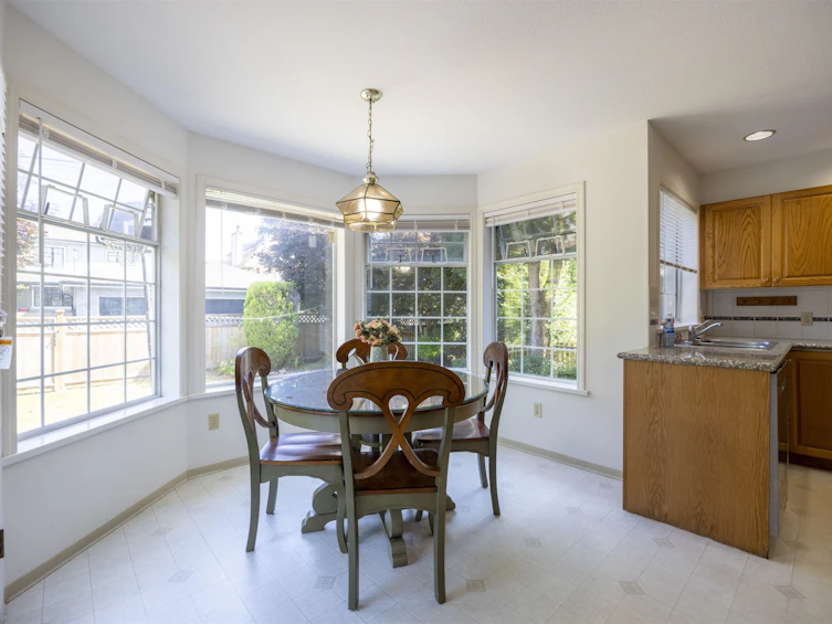 2063 W 47th Avenue, Vancouver, BC, V6M 2M5 - 14