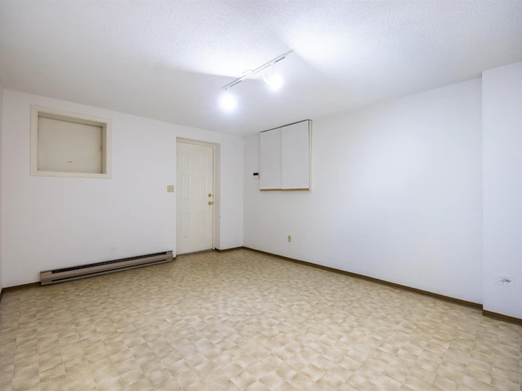 2063 W 47th Avenue, Vancouver, BC, V6M 2M5 - 34