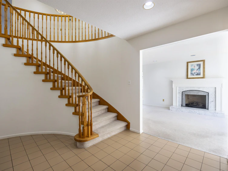 2063 W 47th Avenue, Vancouver, BC, V6M 2M5 - 6