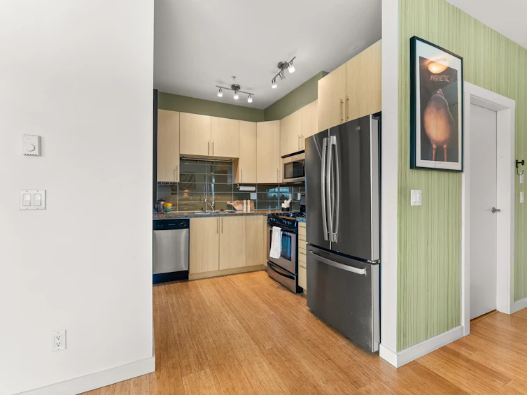 202-6233 London Road, Richmond, BC, V7E 6R7 - 17