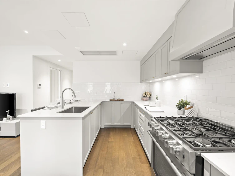 2-5819 Highbury Street, Vancouver, BC, V6N 1Y9 - 12