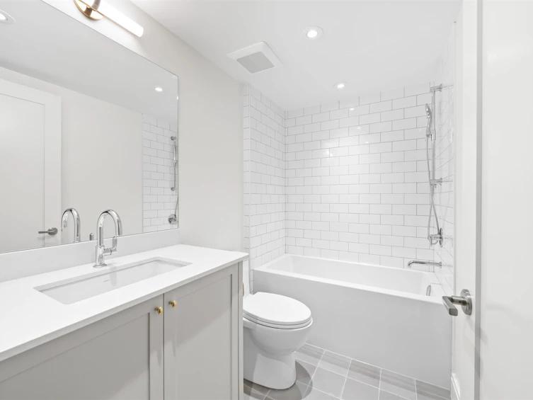 2-5819 Highbury Street, Vancouver, BC, V6N 1Y9 - 28