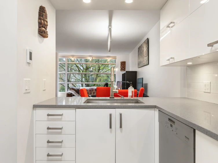 201-1225 Barclay Street, Vancouver, BC, V6E 1H5 - 5