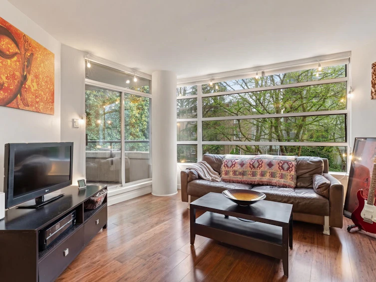 201-1225 Barclay Street, Vancouver, BC, V6E 1H5