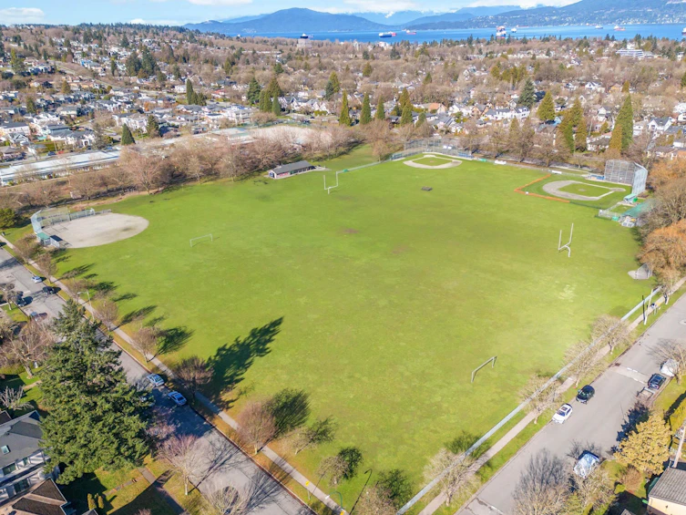 2861 W 15th Avenue, Vancouver, BC, V6K 3A1 - 20