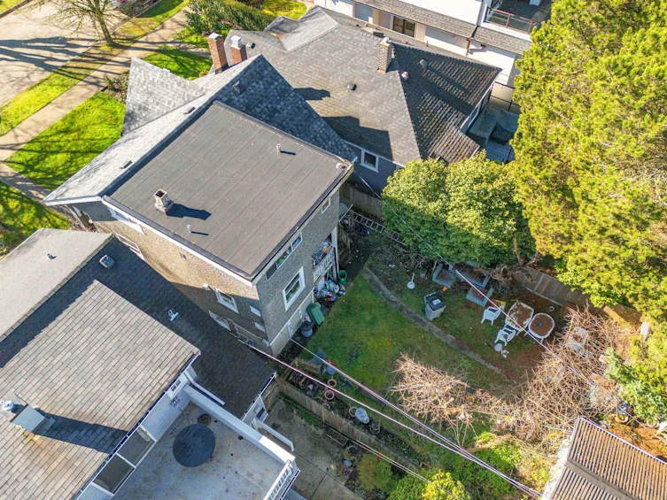 2861 W 15th Avenue, Vancouver, BC, V6K 3A1 - 15