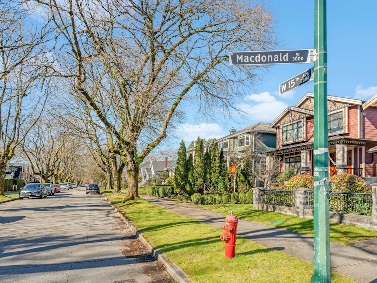 2861 W 15th Avenue, Vancouver, BC, V6K 3A1 - 14