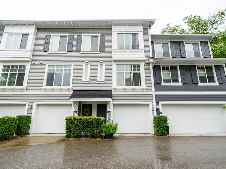 100-15340 Guildford Drive, Surrey, BC, V3R 0C9 - 3
