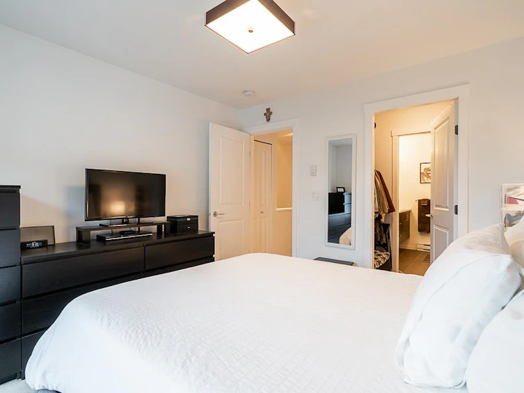 100-15340 Guildford Drive, Surrey, BC, V3R 0C9 - 22