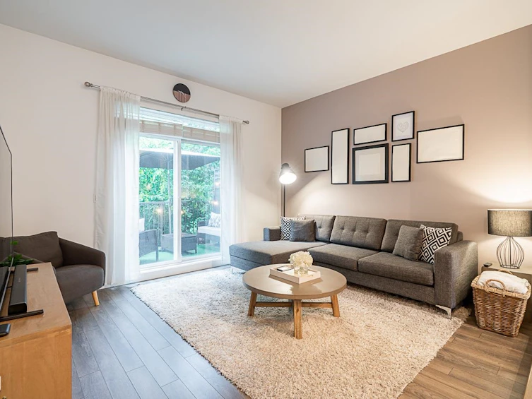 100-15340 Guildford Drive, Surrey, BC, V3R 0C9 - 5