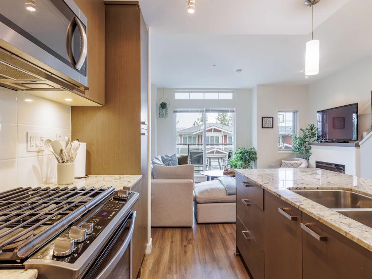 5900 Beachgate Lane, Sechelt, BC, V7Z 0S3 - 10