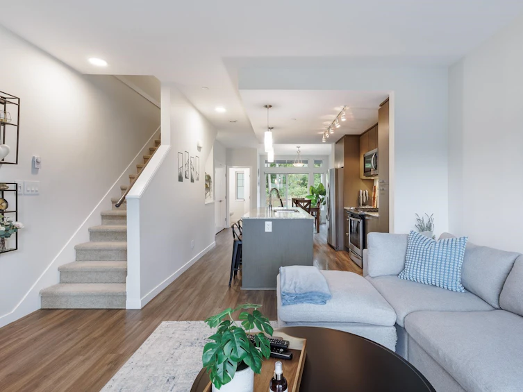 5900 Beachgate Lane, Sechelt, BC, V7Z 0S3 - 17