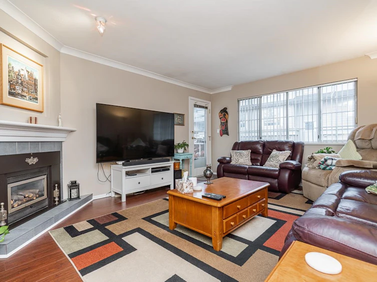 303-15338 18 Avenue, Surrey, BC, V4A 1W8 - 2