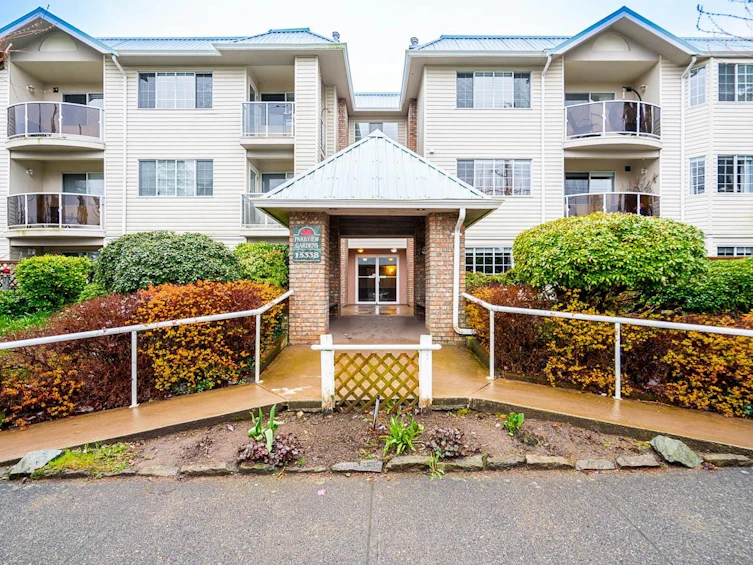 303-15338 18 Avenue, Surrey, BC, V4A 1W8