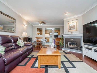 303-15338 18 Avenue - 3