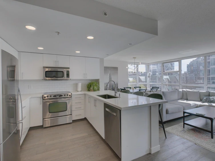 504-125 Milross Avenue, Vancouver, BC, V6A 0A1 - 2