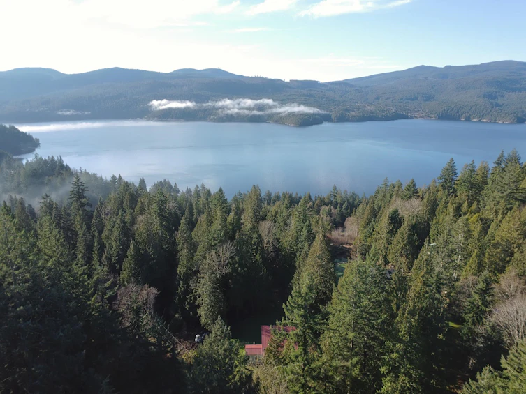 7095 Sechelt Inlet Road, Sechelt, BC, V7Z 0P1 - 7
