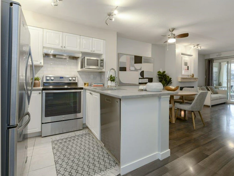 313-760 Kingsway, Vancouver, BC, V5V 3C1 - 11