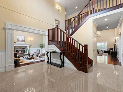 9200 Saunders Road - 5