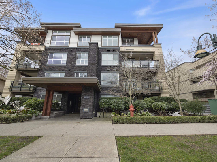 316-3205 Mountain Highway, North Vancouver, BC, V7K 0A3 - 2