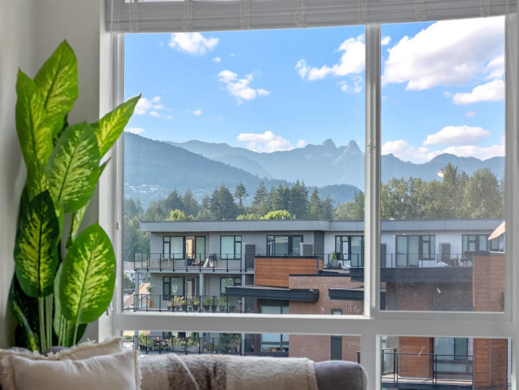 605-719 W 3rd Street, North Vancouver, BC, V7M 0E7 - 4