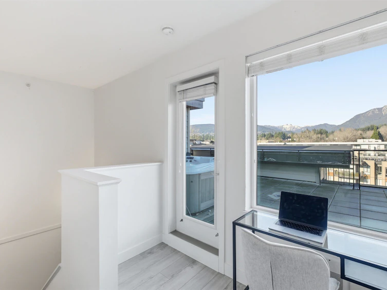 605-719 W 3rd Street, North Vancouver, BC, V7M 0E7 - 18