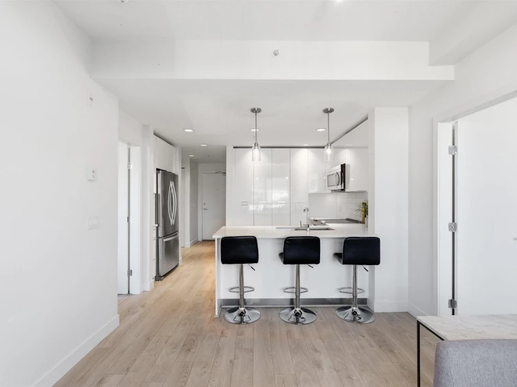 605-719 W 3rd Street, North Vancouver, BC, V7M 0E7 - 6