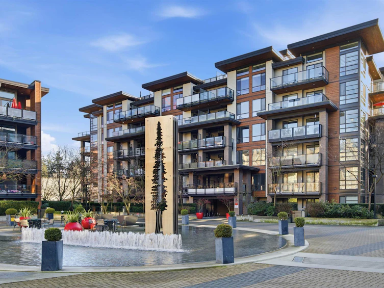 605-719 W 3rd Street, North Vancouver, BC, V7M 0E7