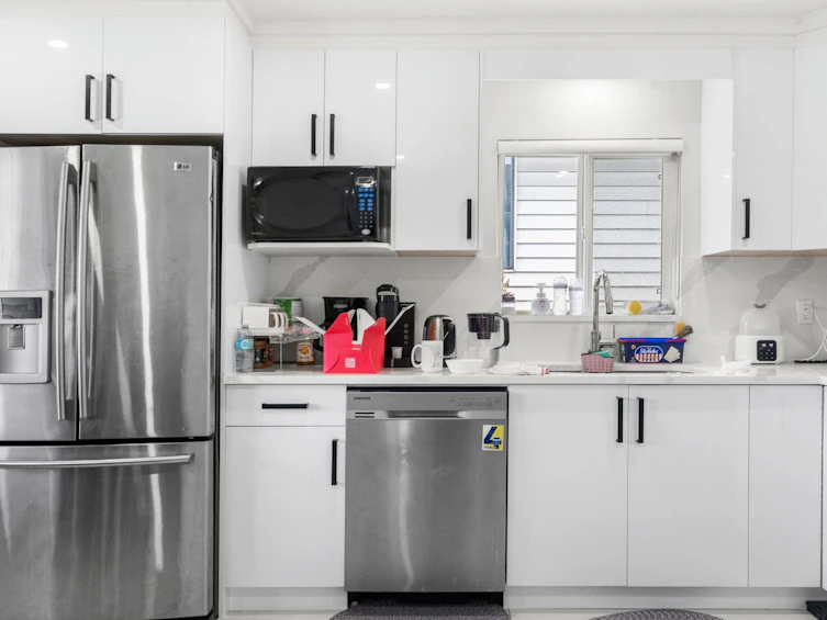 2506 E 45th Avenue, Vancouver, BC, V5R 3B5 - 13