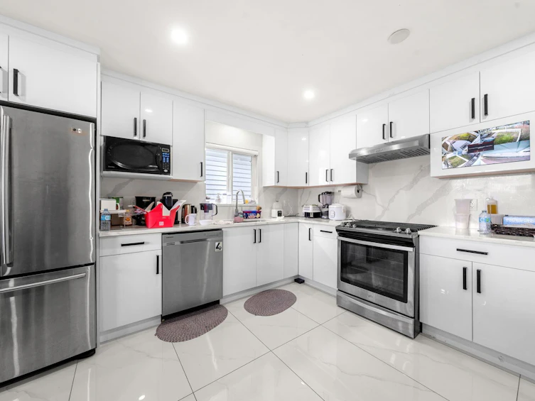 2506 E 45th Avenue, Vancouver, BC, V5R 3B5 - 19