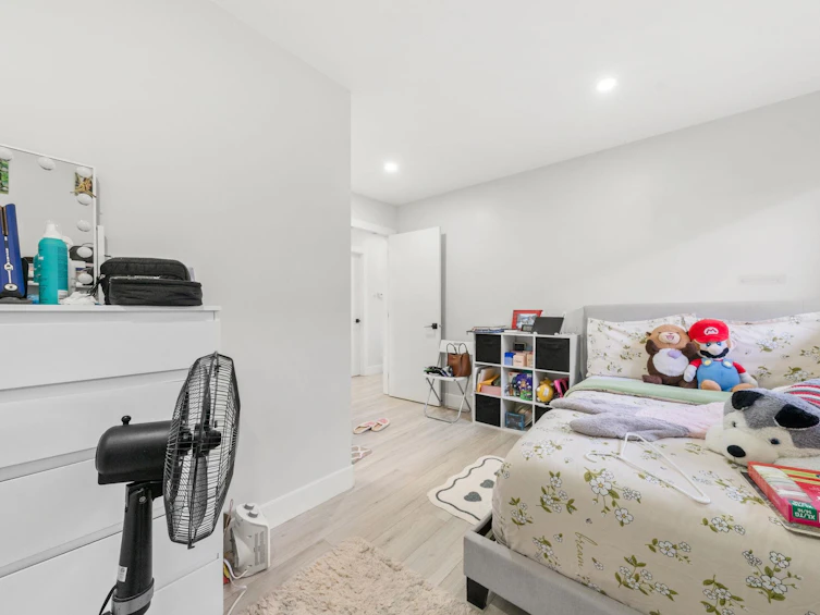 2506 E 45th Avenue, Vancouver, BC, V5R 3B5 - 25