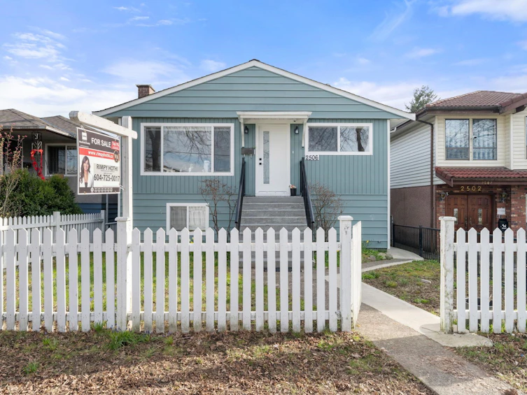 2506 E 45th Avenue, Vancouver, BC, V5R 3B5 - 34