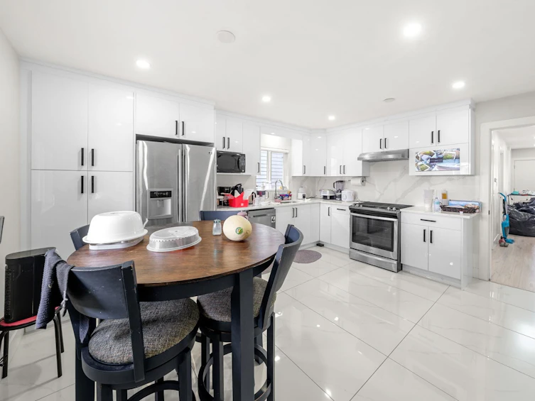 2506 E 45th Avenue, Vancouver, BC, V5R 3B5 - 20