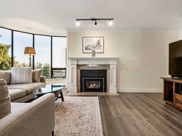 302-1250 Martin Street, Surrey, BC, V4B 3W3 - 14